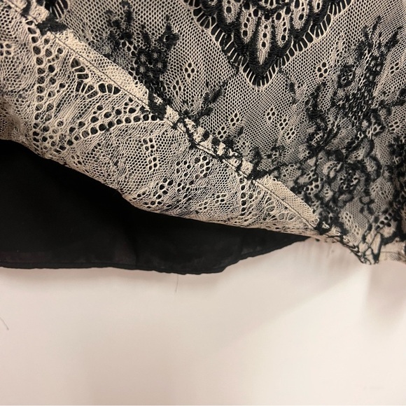 NWT Peruvian Connection Black/Pearl Lace Pencil Skirt w/Full Lining Size 10 - Picture 8 of 16